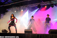 BM_Javed_Ali_Shakti_Mohan_4.gif